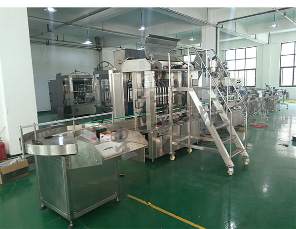 花生醬灌裝機(jī)生產(chǎn)設(shè)備,花生醬加工生產(chǎn)線設(shè)備